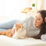 4 Cara Mengatasi Alergi Bulu Kucing Paling Ampuh